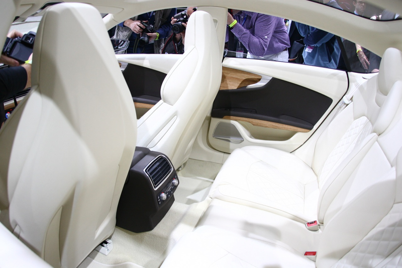 Illustration for article titled The Top Ten Photo Galleries Of The 2009 Detroit Auto Show